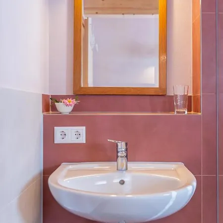 Homely Bed & Breakfast Heidenheim an der Brenz
