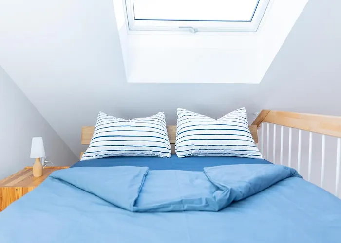 Homely ベッド・アンド・ブレックファスト