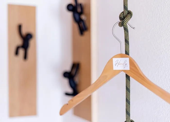 Homely ベッド・アンド・ブレックファスト